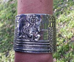 Jumper Bracelet