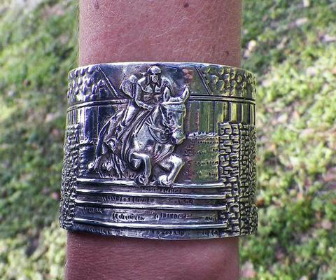Jumper Bracelet